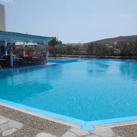 Hotel The Three Anchors Emporio (Santorini)